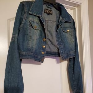 Outer edge jean jacket